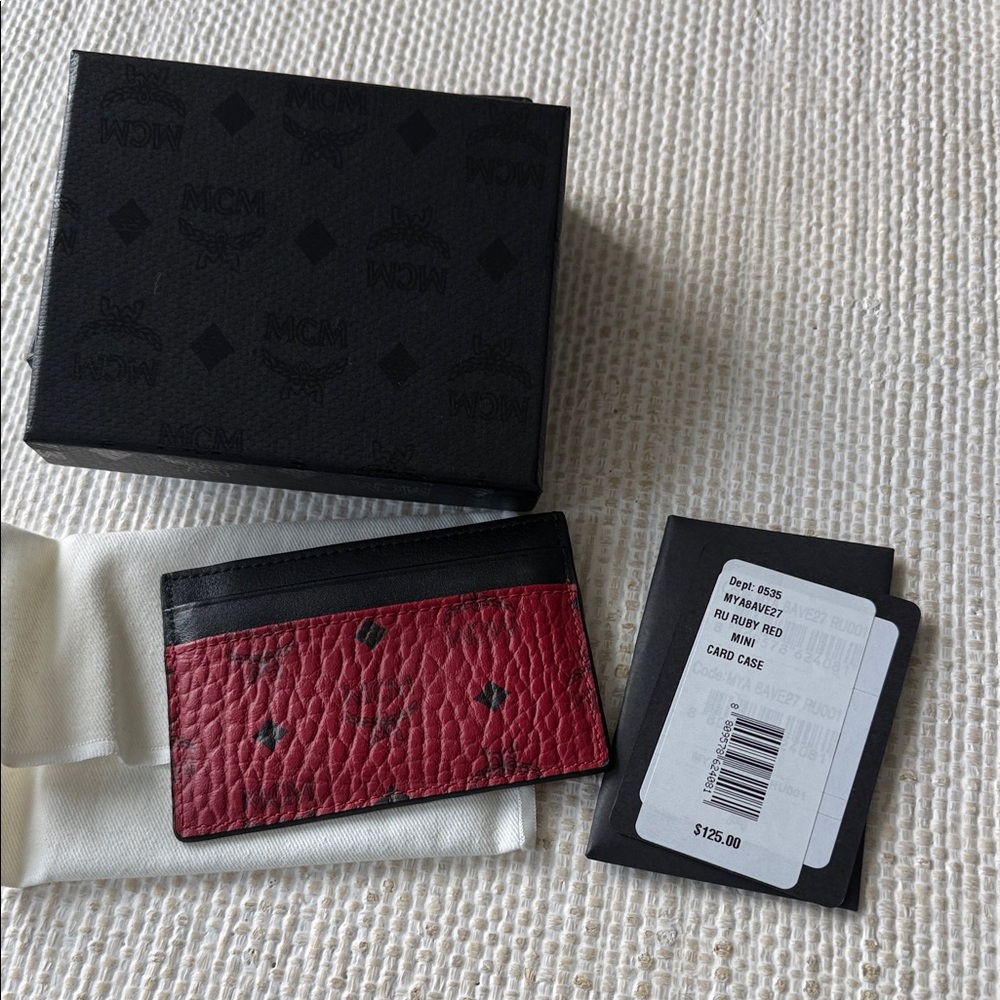 NWT MCM Black and Red Card Holder